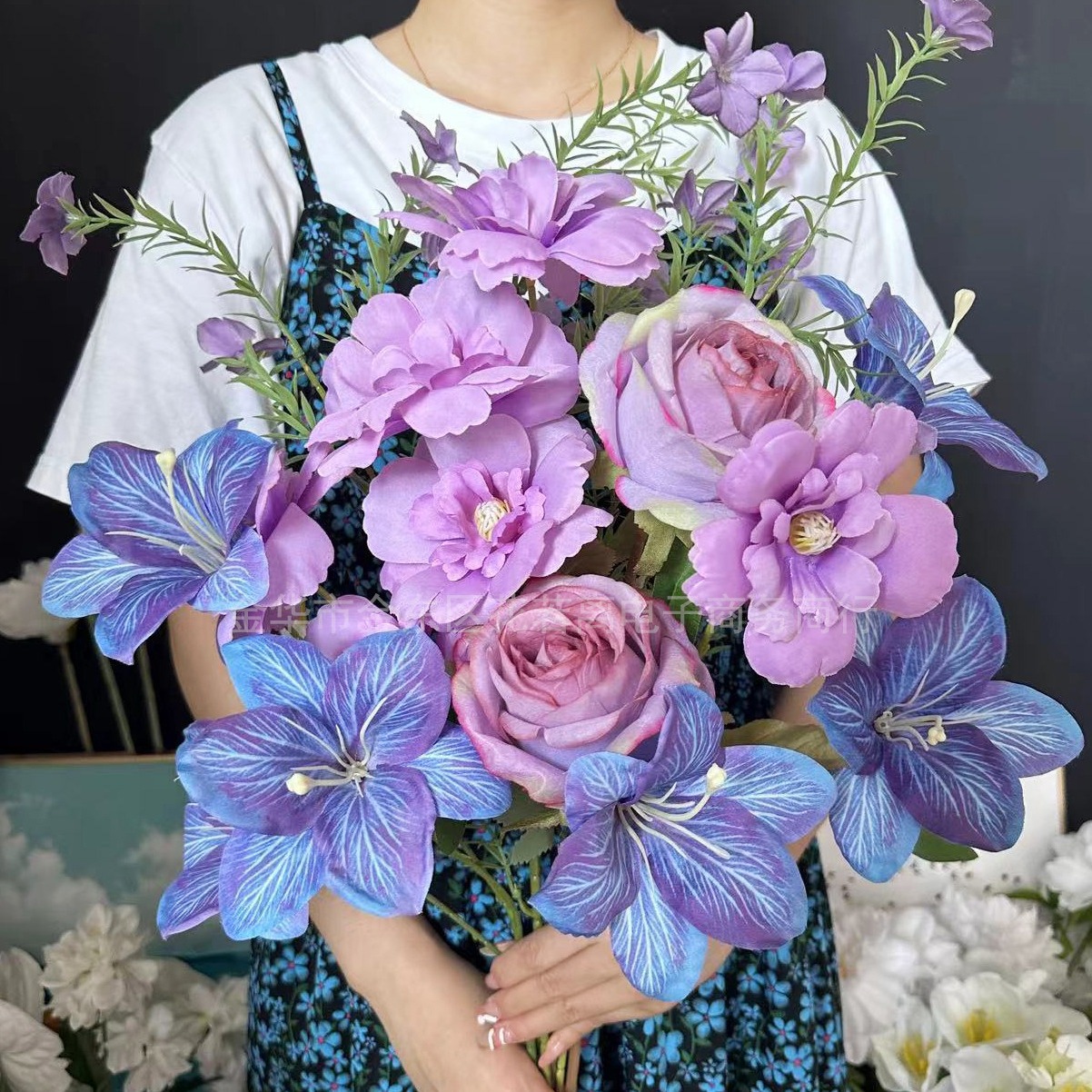 Wedding Supply Shops - Bunga Lily Buatan Gaya Monet Warna