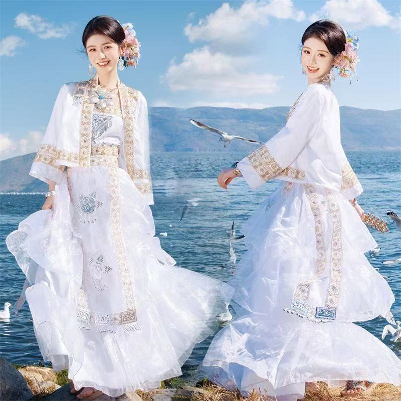 Kostum Hmong Musim Semi 2026 G - Wedding Qw ulasan dan harga