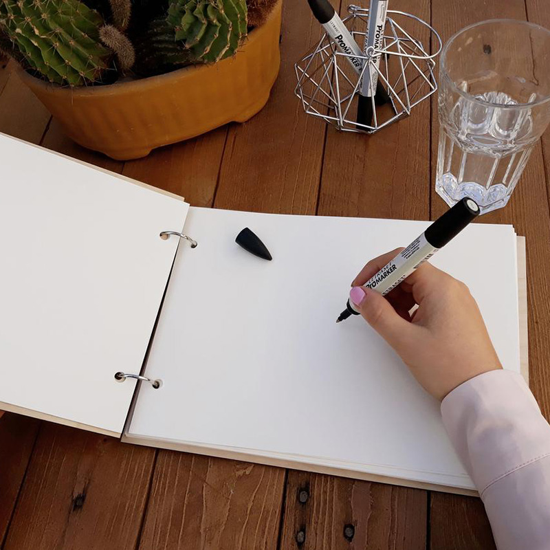 Buku Tamu Pernikahan Unik Buku - Personalized Guest Book ulasan dan harga