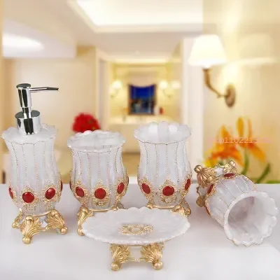 Aksesori Kamar Mandi Set Lima  - Wedding Bathroom Supply Kit ulasan dan harga