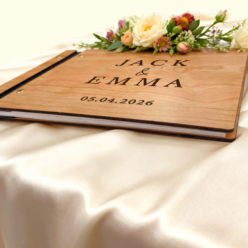 Buku Tamu Pernikahan yang Dipe - Personalized Guest Book ulasan dan harga